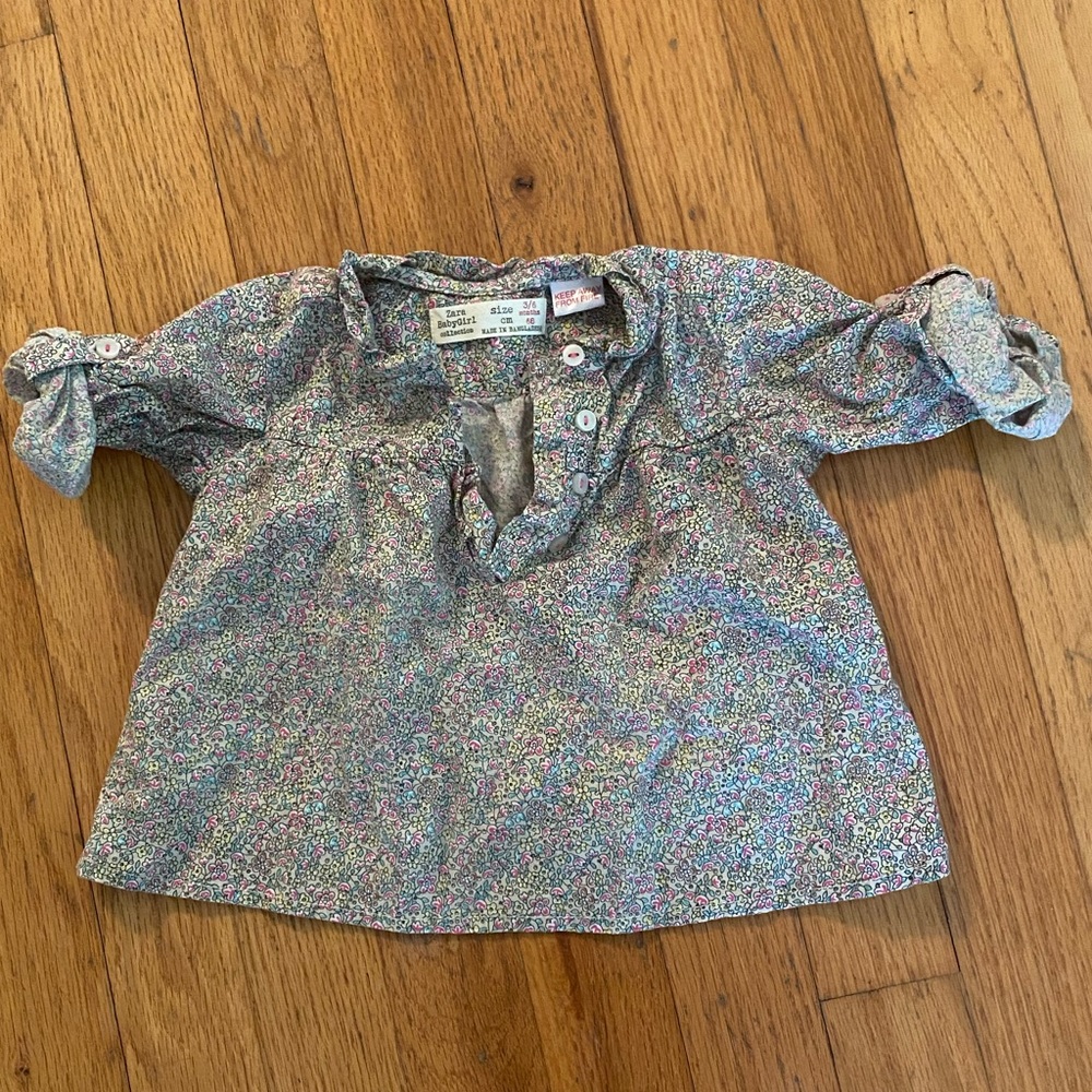 ⭐️HP⭐️Zara floral top🌸